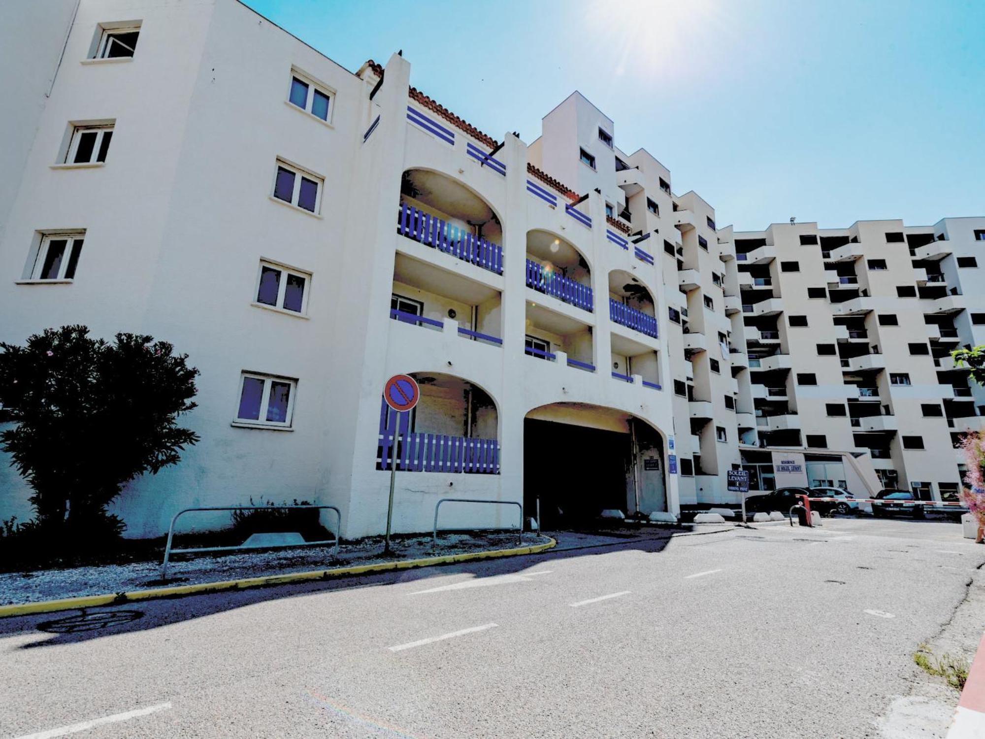 Apartment Soleil Levant 1 Et 2-2 By Interhome Ле Баркарес Экстерьер фото